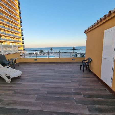 Penthouse Sea Views + Private Solarium Apartment Fuengirola Bagian luar foto