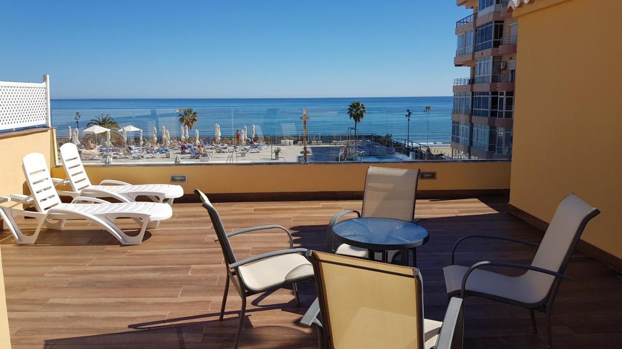 Penthouse Sea Views + Private Solarium Apartment Fuengirola Bagian luar foto
